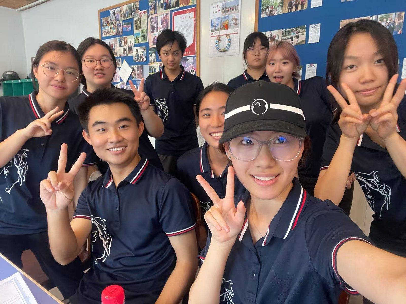 Volunteer Team, One Frame